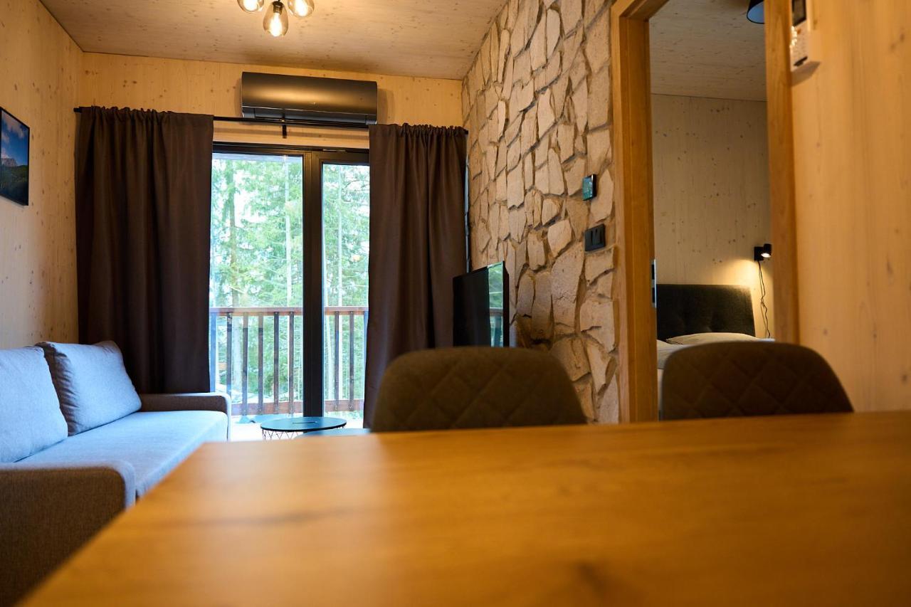 Cosy 1-Bedroom Apartment With Free Parking 迪马诺卡多林纳 外观 照片